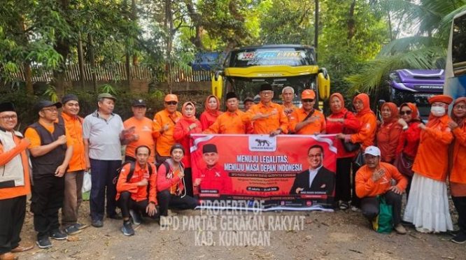 DPD Partai Gerakan Rakyat (Gerak Rakyat) Kabupaten Kuningan menunjukkan dukungan terhadap proses pendaftaran legalitas partai sebagai langkah menuju masa depan politik Indonesia. (Dok. DPD Gerakan Rakyat Kuningan)