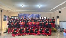 Sebanyak 67 peserta dari 14 Pimpinan Daerah Tapak Suci se-Jawa Barat mengikuti Ujian Kenaikan Tingkat (UKT) di Universitas Muhammadiyah Kuningan, 25–26 Juli 2026. Kegiatan ini menjadi bagian dari proses pembinaan kader untuk melahirkan pendekar yang berprestasi, berintegritas, dan berakhlak mulia sesuai nilai-nilai Islam dan Muhammadiyah. (Dok. Istimewa)